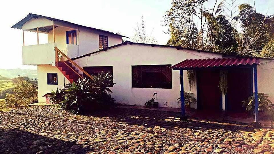 Hostal Campestre El Santuario Філандія Екстер'єр фото